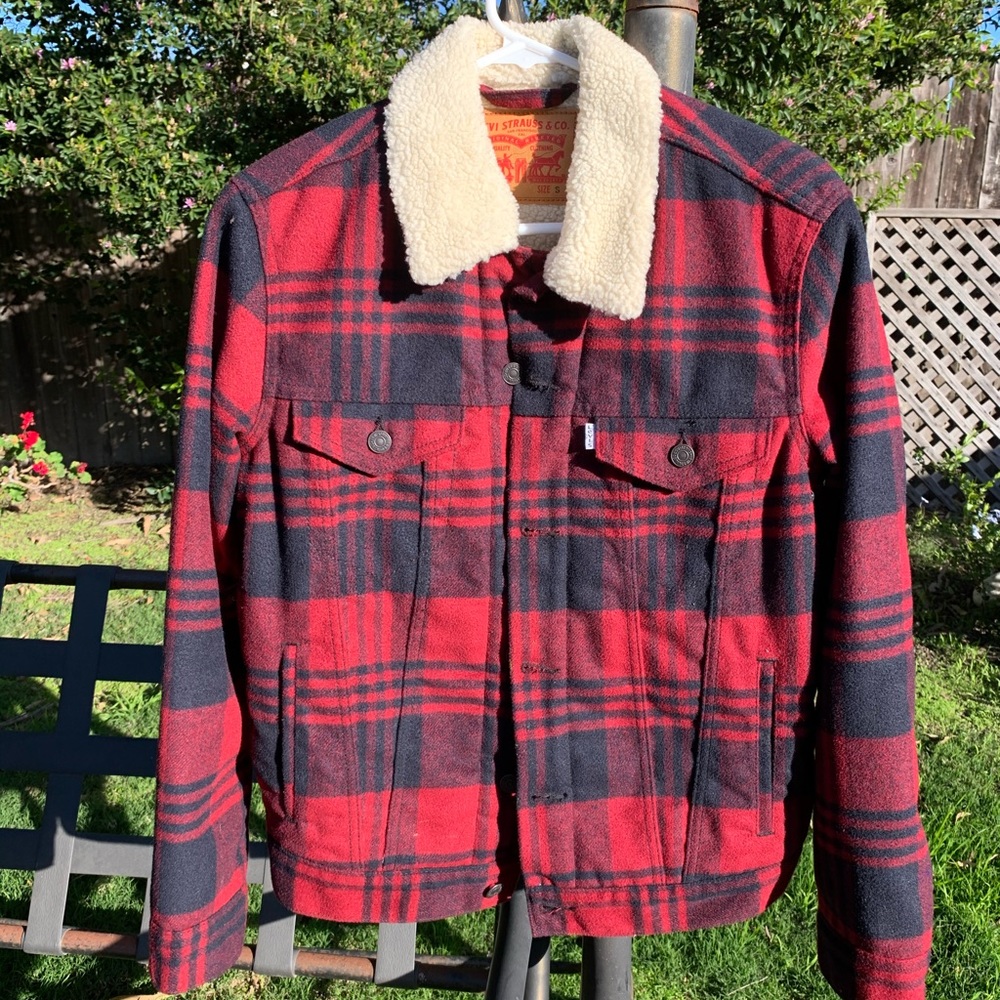 Levi’s trucker jacket Sherpa lined